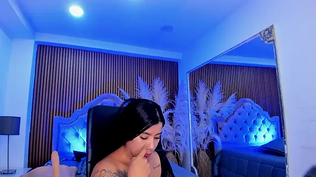 SelenaStonne 现场XXX聊天