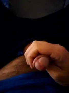 ptrz990 Adlı Modelin Canlı XXX Sohbeti