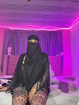 Nayla-Mouna's Webcam Show