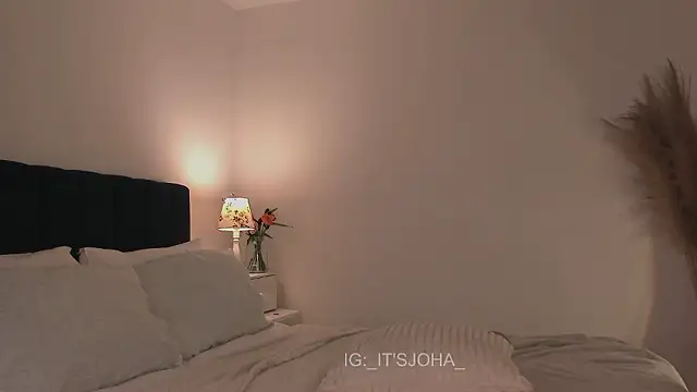 Lovinggirl_ Live XXX Chat