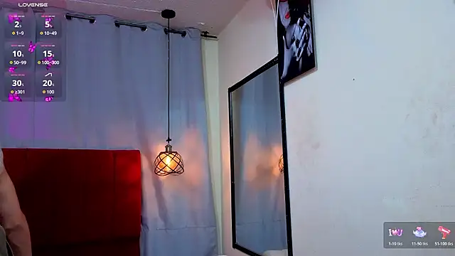 Megan_Do_SantosのライブXXXチャット