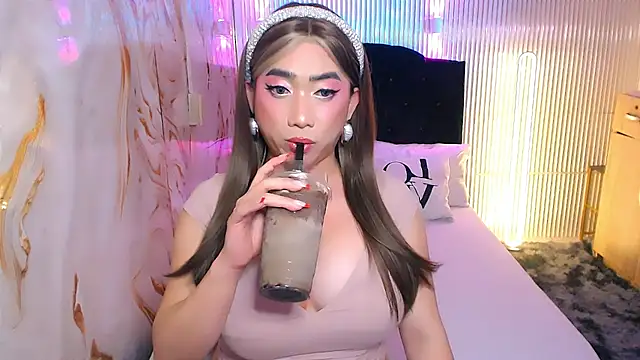 SelfsuckmyBigBanna's Live XXX Chat