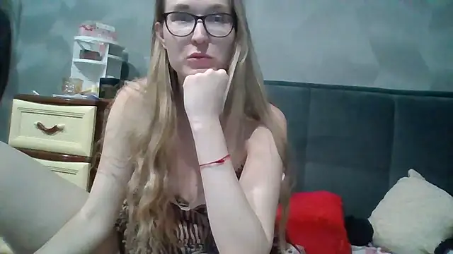 Chatroom XXX en direct de Jugira