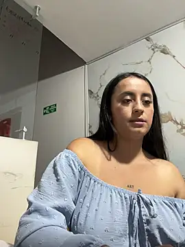 Antonella_Julieta: απευθείας συνομιλία ΧΧΧ