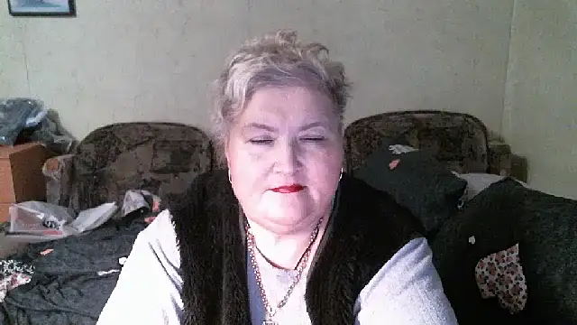 Lana555 现场XXX聊天