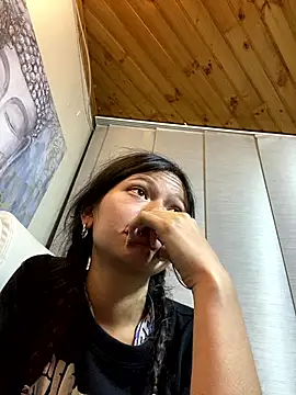 Онлайн чат XXX Ninffa_pinkk21