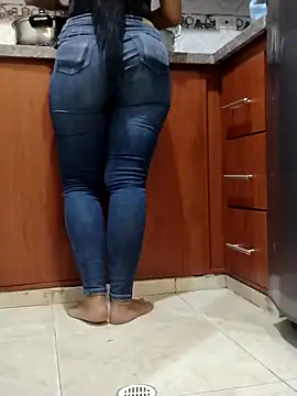 Juanstevan2724 即時 XXX 聊天