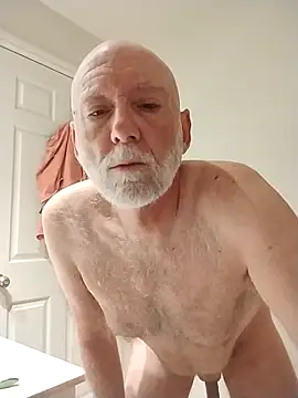 NatureGuy8 Webcam-Show