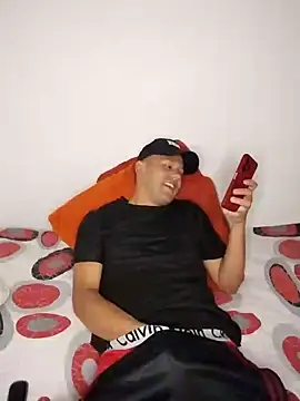 Ferrandiz23 webkamerás műsora