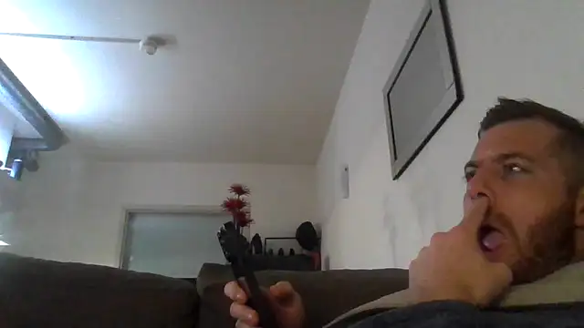 THE_CHEEKY_ALPHA Live XXX-chat