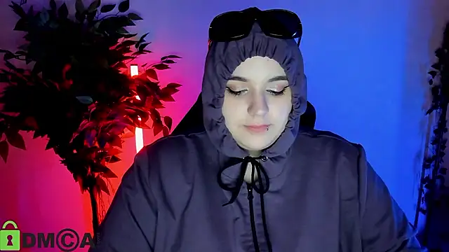 Mia_R0ss: απευθείας συνομιλία ΧΧΧ