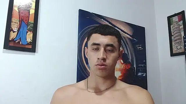 Cris_steban1: διαδικτυακό σόου στην κάμερα