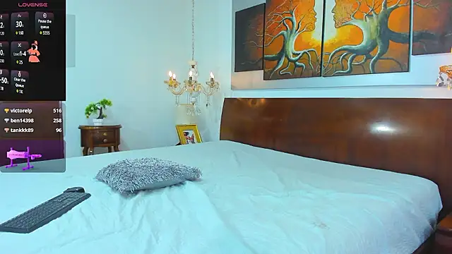 Chat XXX en directo de Valentiinoss