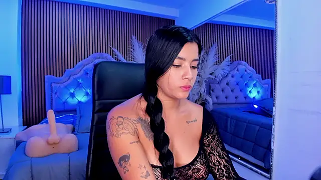 SelenaStonneのライブXXXチャット