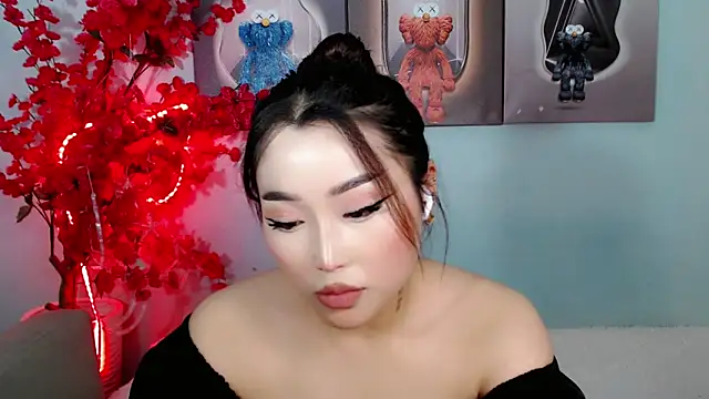 ichibenn Live XXX chat