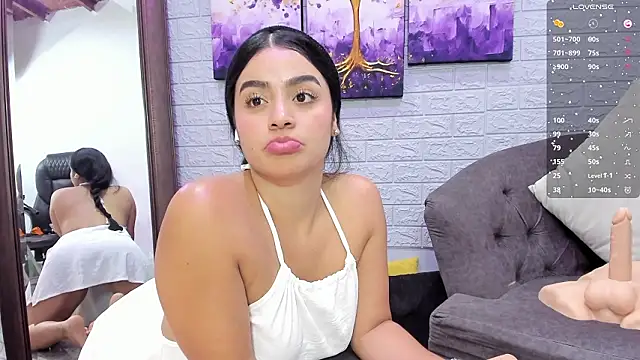 Eyes_DuqueのライブXXXチャット