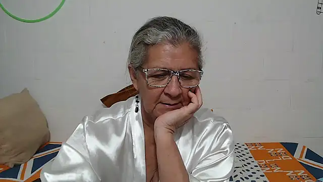 candy_mature_のライブXXXチャット