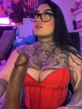 CloeeBeckam Chat XXX live