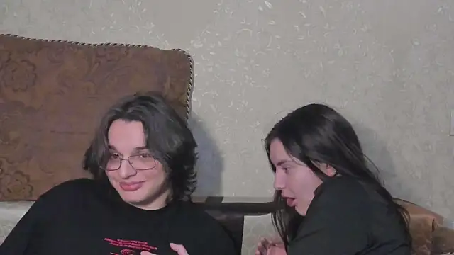 love_lina_muuur Live XXX-Chat