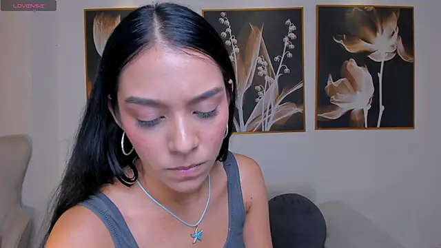 AmaliaCrus' Live XXX Chat