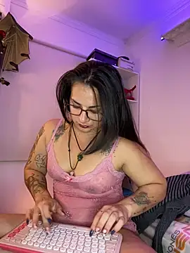 Živý XXX chat Amarantha_666