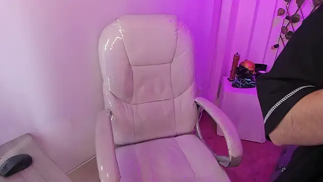 Chatroom XXX en direct de Nathaly_ds