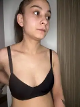 Show modela FemmeAffair na web-kameri