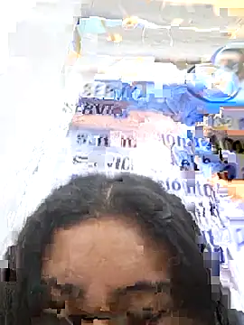 Chat +18 de CAROLINE__07 ao vivo