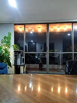 Czat XXX na żywo – Esmeralda333