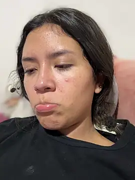 Mila_Morgan Obrolan Langsung XXX