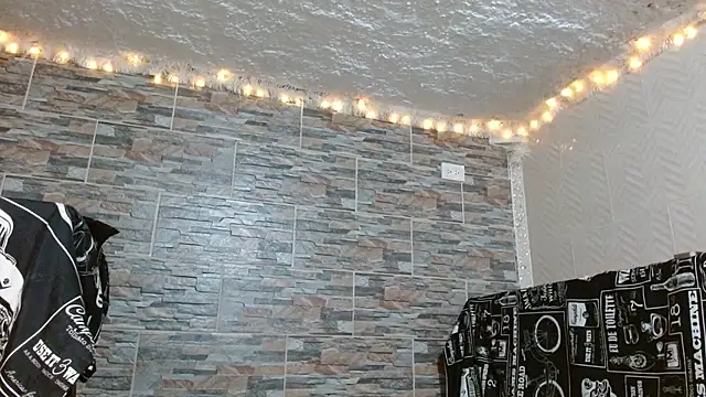 alurba666: онлайн-секс-чат