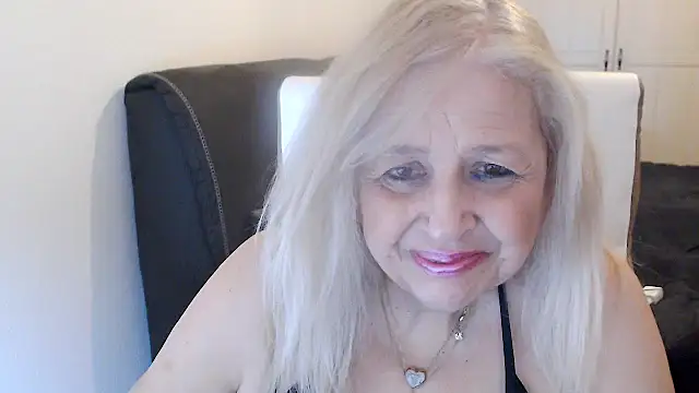 XXX chat uživo modela SusiLifeXXX