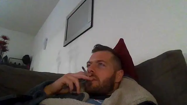 THE_CHEEKY_ALPHA Adlı Modelin Canlı XXX Sohbeti