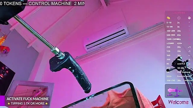 Miss_Pawi élő XXX-chatje