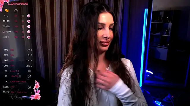 Laura_Bess – Naživo XXX chat