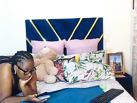 veronica1xxx Adlı Modelin Canlı XXX Sohbeti