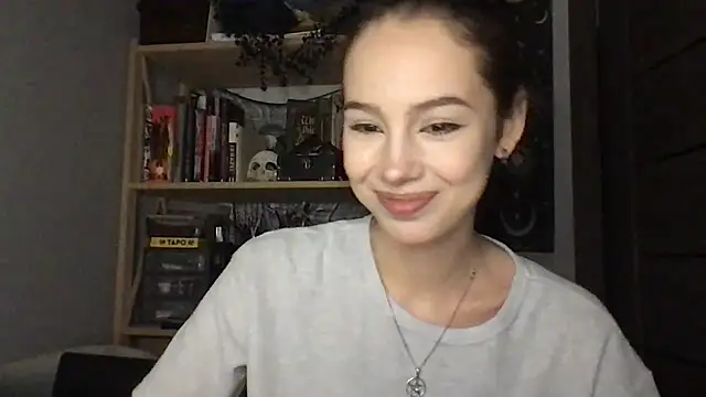 Yuna5343 – Naživo XXX chat