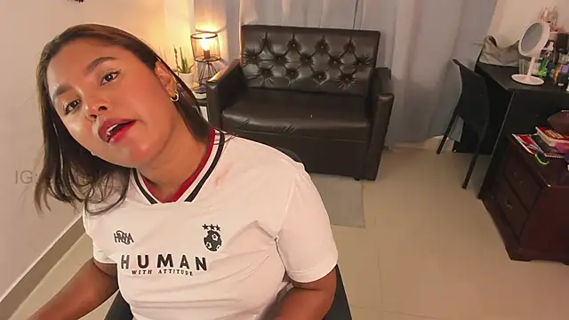 Ebano_star Adlı Modelin Canlı XXX Sohbeti