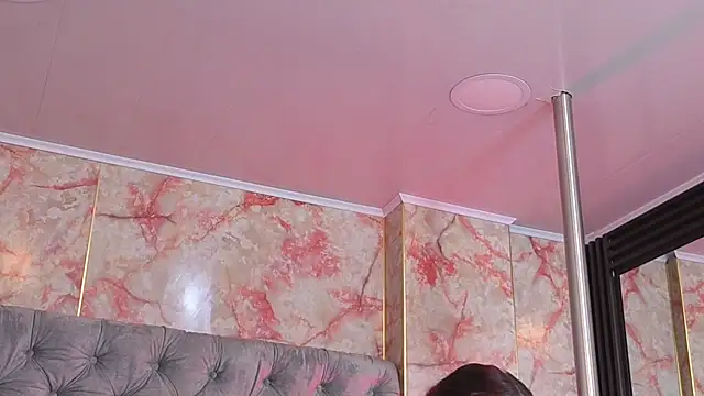 Show modela ValeryRossell na web-kameri