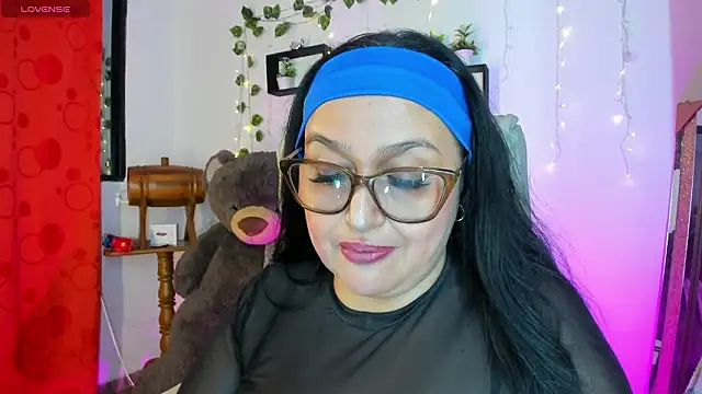 Gia_Nahomi: вебкам-шоу