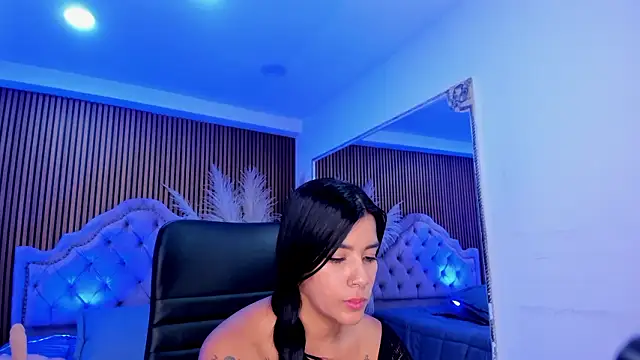 SelenaStonne's Live XXX Chat