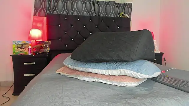 Chat +18 de dereck_karter ao vivo