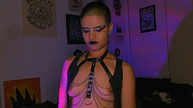 Czat XXX na żywo – alex_one888