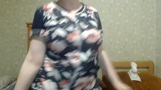 Smart_Rose's Live Chat Room