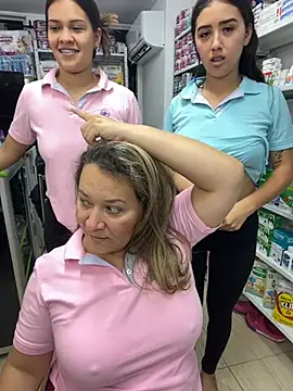 XXX chat uživo modela kandalove