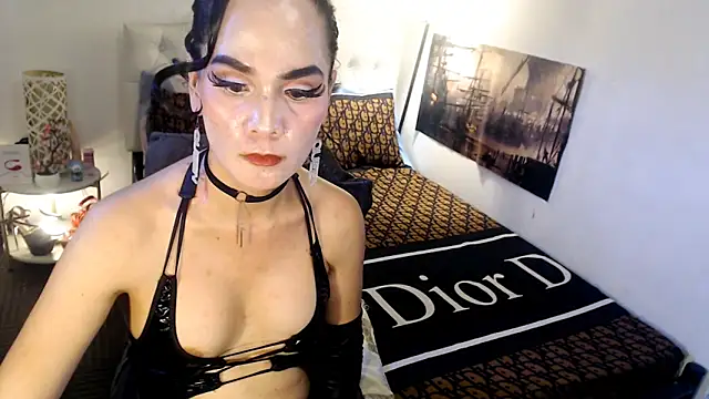 NinaDOM4CUM 在線直播表演