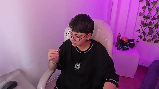 Nathaly_ds' Live XXX Chat