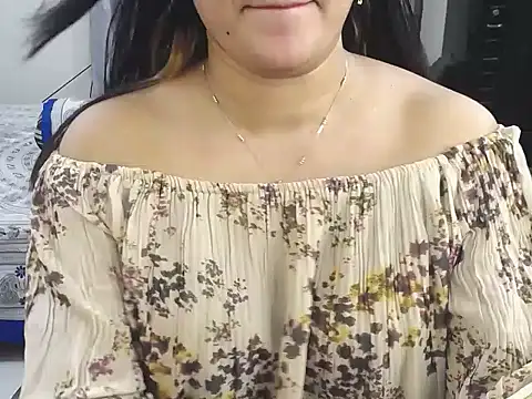 Ridiha_Pari: онлайн-секс-чат