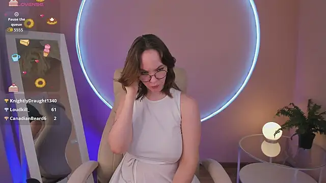 Crystal_lovleyのライブXXXチャット