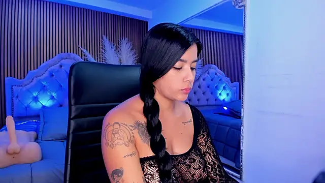 Chat +18 de SelenaStonne ao vivo